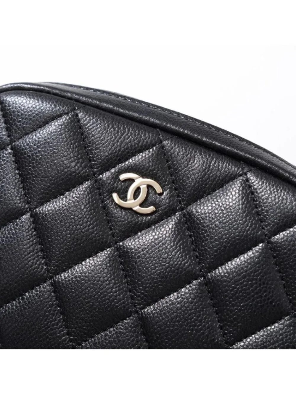 CHANEL authentic classic